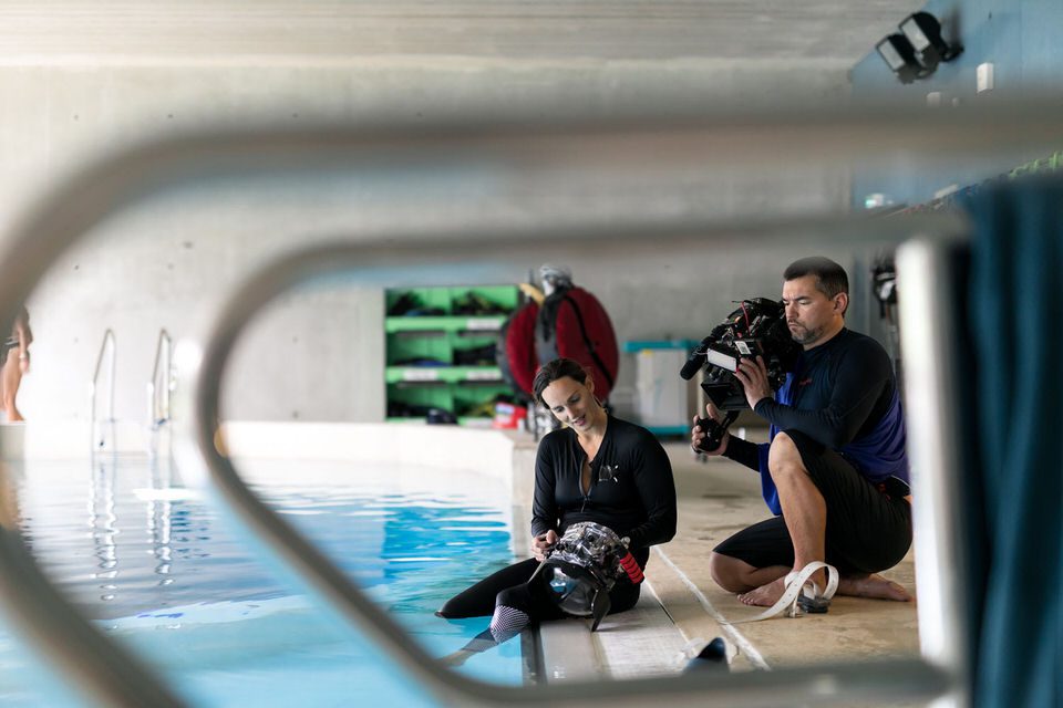 photo-aquatique-kelly-helard-mamans-célèbres-tfx